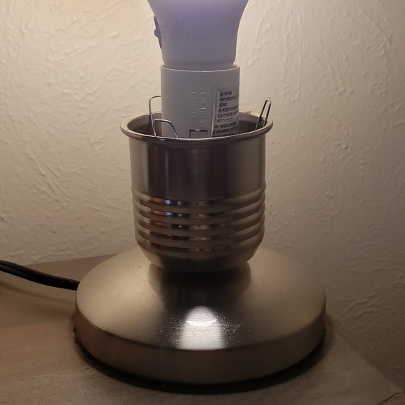 LED Lightbulbs - Picture 5 of 6